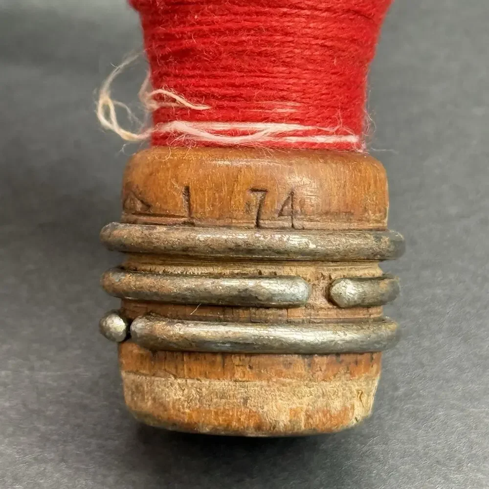 Set Of 5 Vintage Wooden Yarn Thread Wool Spool Spindle Bobbin Wood Loom 8''/9''
